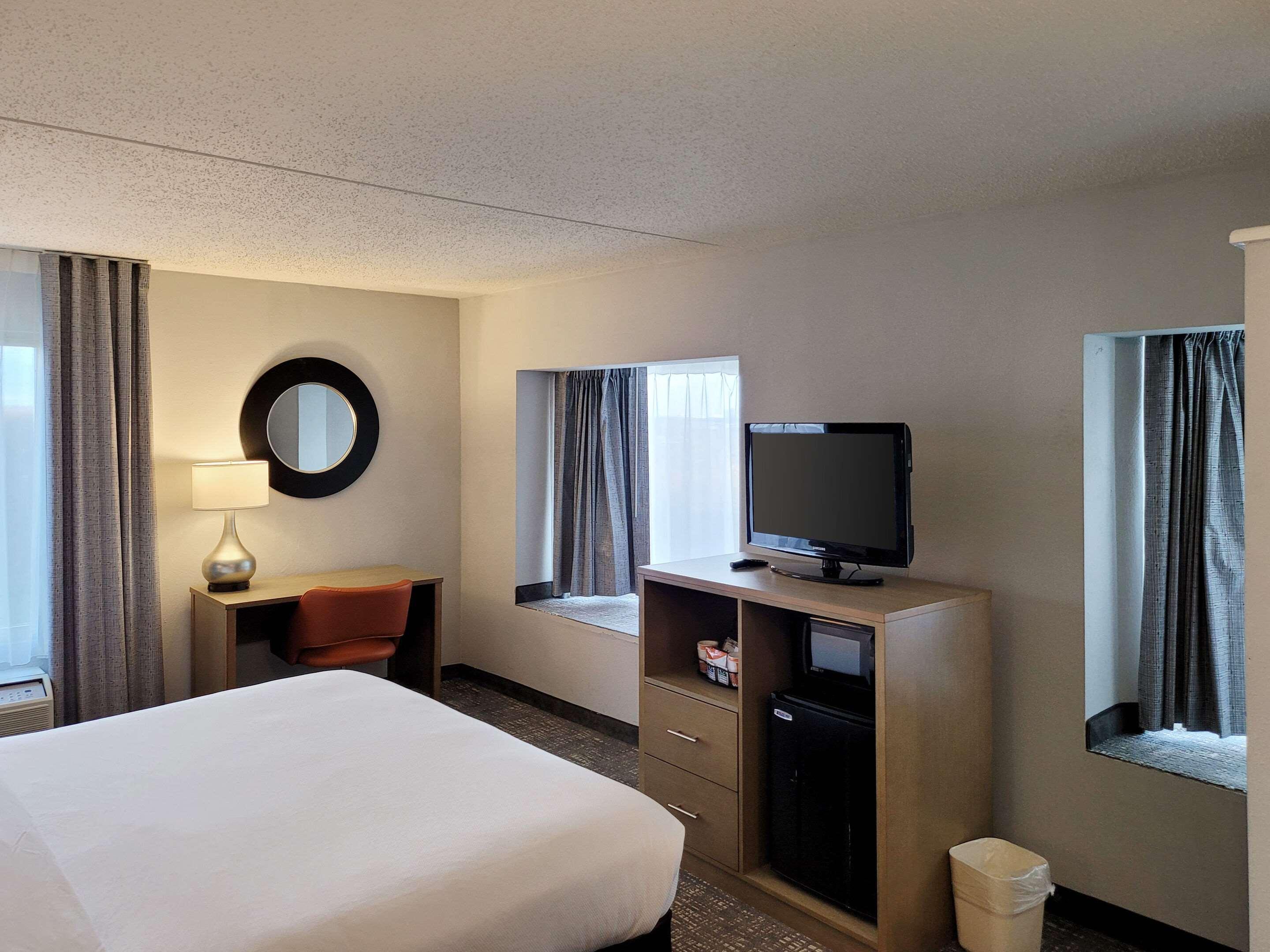 Comfort Inn & Suites Alexandria West Dış mekan fotoğraf