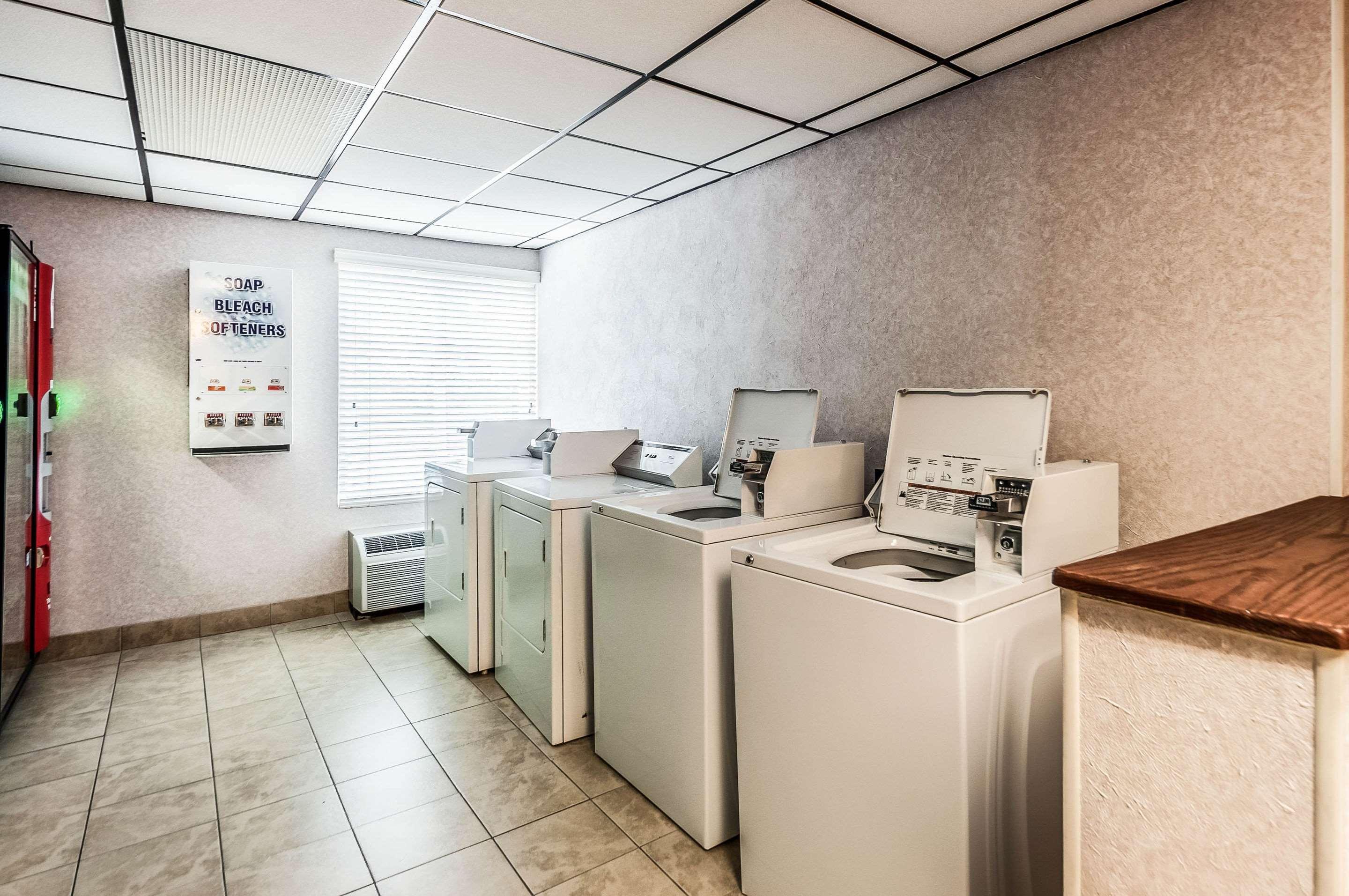 Comfort Inn & Suites Alexandria West Dış mekan fotoğraf